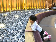 -上海滴水湖皇冠假日酒店