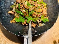 -费大厨辣椒炒肉(万家丽一店)