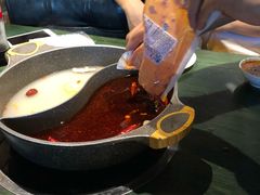 鸳鸯锅-老灶堂文创火锅(文艺路店)