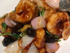 黑蒜大千爆虾球-北京四季酒店·采逸轩