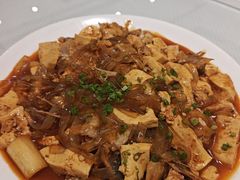 牙片鱼炖豆腐炖粉条-新洪记·丽久饭店(铁西店)