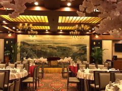 -曲江惠宾苑宾馆(大雁塔大唐不夜城店)