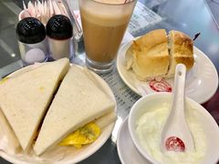 鲜奶冲红茶-义顺牛奶公司(庇利金街店)