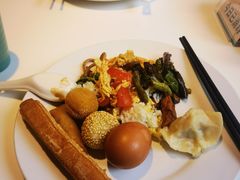 -白玉兰酒店(上海田子坊马当路地铁站店)