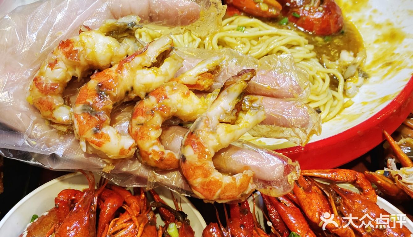 这家南宁老店的龙虾，我连汤汁都没放过😋