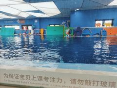 -龙格亲子游泳·水育早教运动中心(绿城店)
