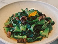 蘑菇炒白菜-丝路有约·优雅新疆菜(万宴城店)