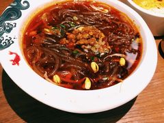 -渝是乎酸菜鱼(龙旗购物中心店)