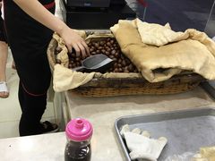 -黑孩油栗皇(南阳路店)