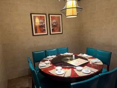 包厢-金龙寨(解西店)