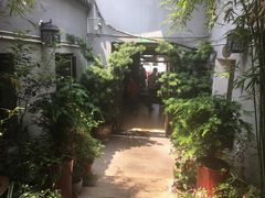 -唔呶喔哩酒家(生产街店)