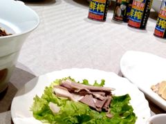 -品悦酒店(三林古镇店)