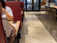 -必胜客(免税商场店)
