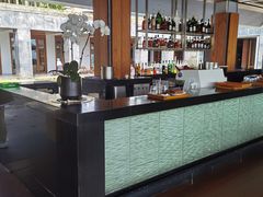 -日落吧·海景咖啡厅·餐酒吧·鸡尾酒·下午茶·乐队表演·浪漫夕阳·三亚文华东方酒店