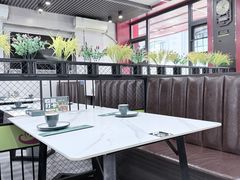 -湖南人家湘菜馆(南京路店)