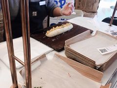 -奈雪的茶(亨特国际广场店)