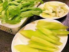 青笋-湘肠香火锅店(团结湖店)