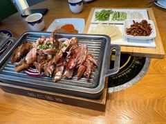 -娜仁图雅蒙古美食村(33小镇店)