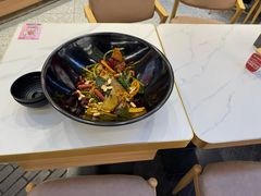 -醉人椒麻辣香锅(王府井喜悦店)