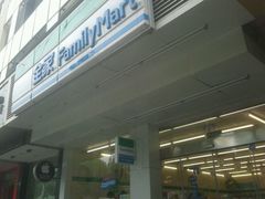 -全家便利店(虹桥路四店)