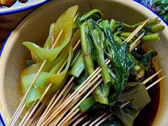 -拈签一笑黄牛肉辣卤串串