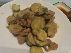 黄瓜拌油条-梅飞酒家(桑园路店)