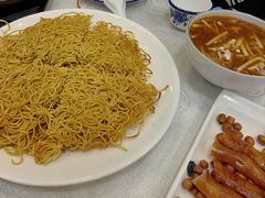 -津津菜馆(绝没分店)