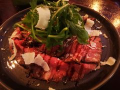 烤牛肉沙拉-羽深肉铺 Steak & Wine
