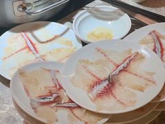 -丽江龙继斑鱼庄(罗宾森购物广场店)