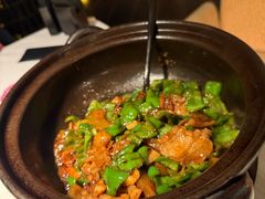 擂辣椒五花肉烧蹄筋-莉莉海堂HAITANG·烤鸭(国贸商城店)