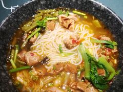 -八月美食小馆(银泰城总店)