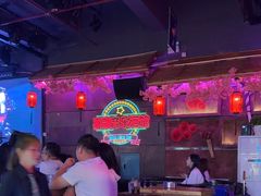 -喜鹊音乐酒馆(西街店)