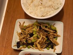 -老乡鸡(融科天地店)