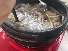 -墨脱石锅椰子鸡•海鲜糟粕醋(榆亚路店)