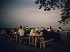 -网红落日悬崖餐厅 The Sky Gallery