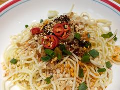 -八二小区抄手(龙湖上城天街店)