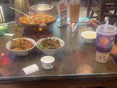 -富正毅三下锅·湘西韵味(天门山索道店)
