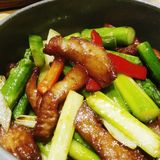 桌上粥是鲜香粥  眼前人是心上人