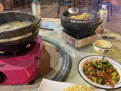 -墨脱石锅椰子鸡•香草鸭•东山羊(大东海店)