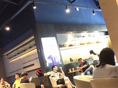 -瑞幸咖啡(新世界中心店)