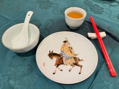 -誉八仙粤菜(万象天地店)