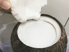 -椰爺爺·椰子冻砵仔糕