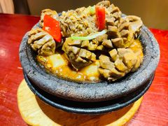 石锅手打牛肉丸-潮堂(环球金融中心店)