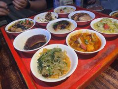 -蓝田九大碗民俗食府(蓝田店)