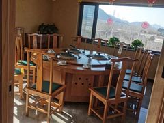 -缘福乡村铁锅炖民宿(八达岭店)