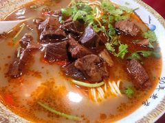 -金杨拉面王小吃面馆·牛三宝面·红烧牛肉粉