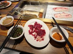 -蒙肥羊·酸汤潮牛·鲜牛肉火锅烤肉自助(岗顶店)