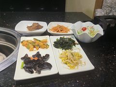-青松馆韩国料理(香港中路佳世客店)