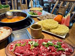 -贵厨酸汤牛肉(花果园国际中心店)