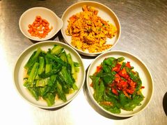 -龙巢盱眙龙虾·牛蛙·烧烤宵夜(八卦岭店)